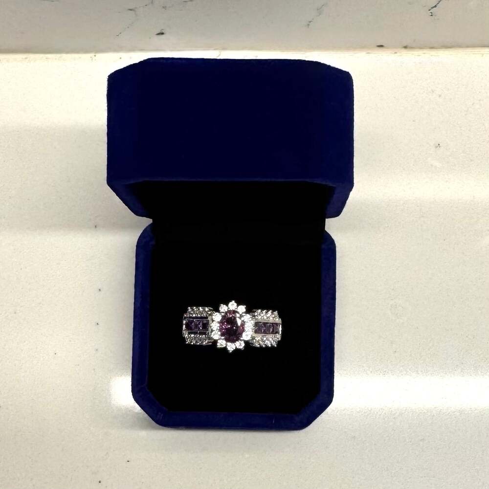 18K Stamped Purple Oval Stone Halo Statement Cocktail Ring Size 8.5 Untested